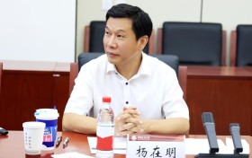 杨在明：做庭上无畏、庭下有为的行政法律师
