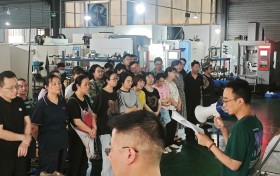 四川墨润律师事务所走进企业，筑牢用工安全防线